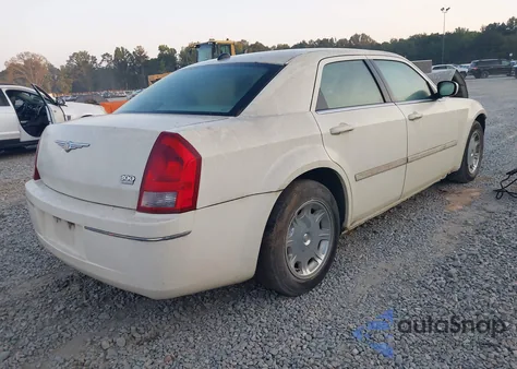 2005 Chrysler 300 Touring from USA, damaged, VIN 2C3AA53G95H658141